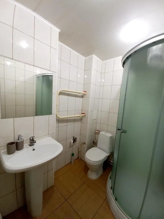 Квартира Квартира Четырёхместный номер с душем и туалетом — Самара