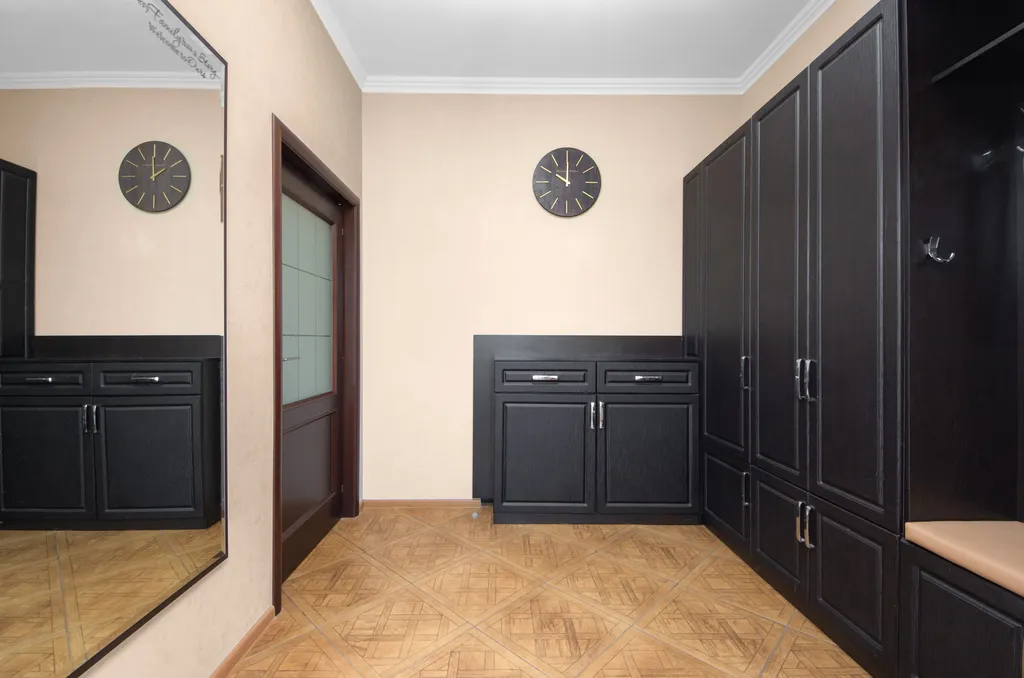 Дом с бассейном