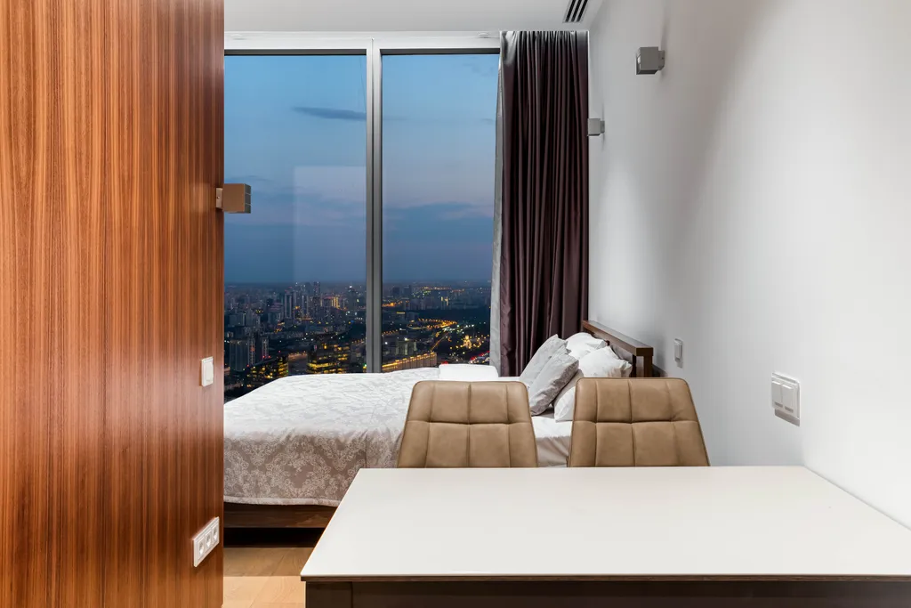 Студия для двоих на 74 этаже с панорамным видом