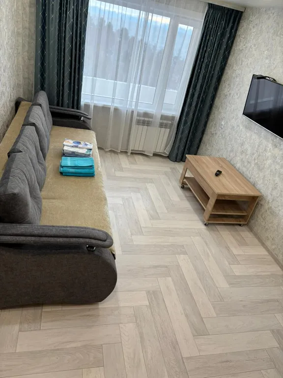 Уютная квартира в Листвянке