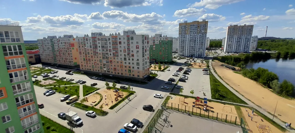 Стильная студия с видом на озеро