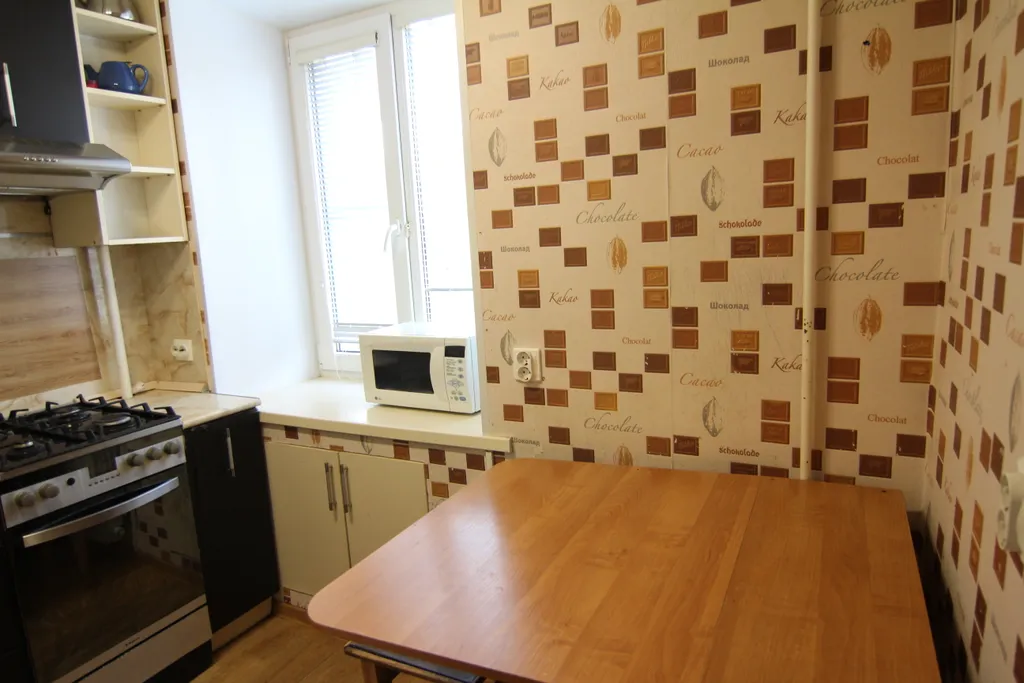 Двухкомнатная квартира полулюкс рядом с центром