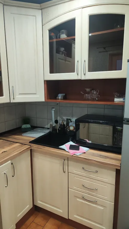 Квартира в самом центре, с огороженной парковкой.