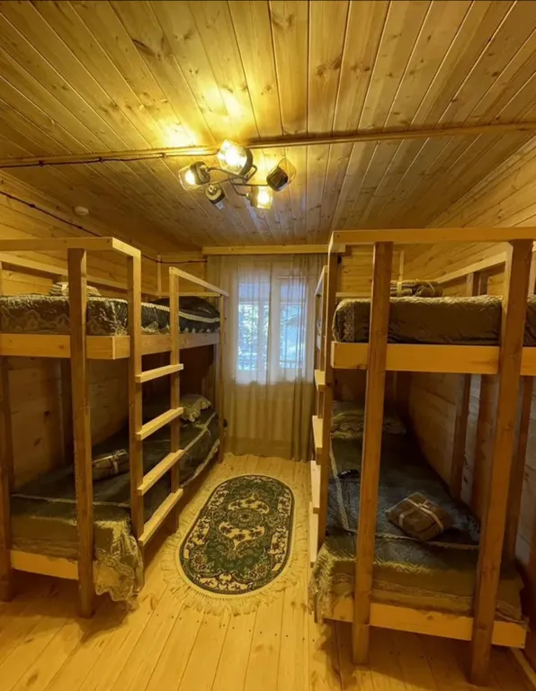 Уютный домик в лесу