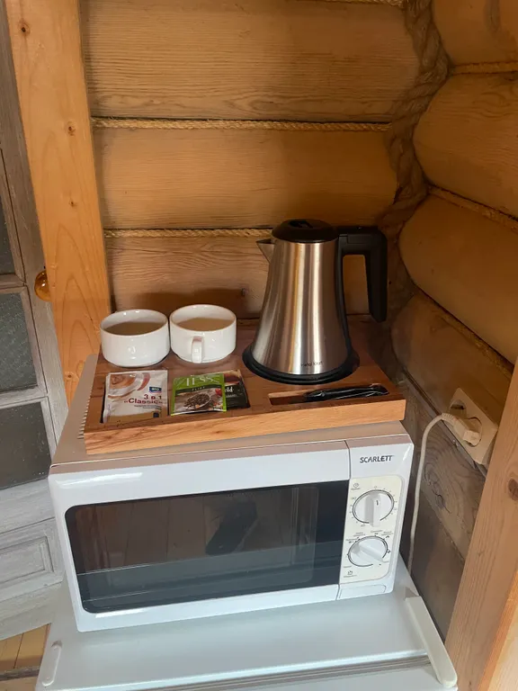 Дом из сруба с баней и бассейном