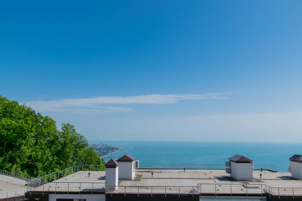 Квартира с видом на море