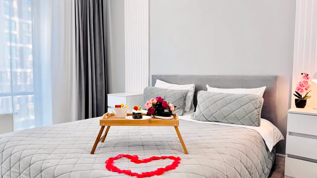 Апартаменты делюкс в авторском квартале в центре города