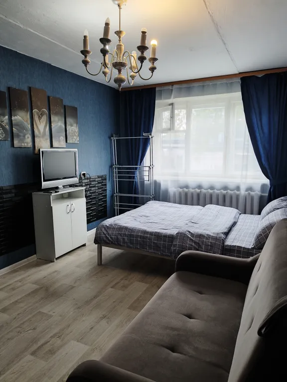 Квартира 1-комнатная Квартира — Артёмовский