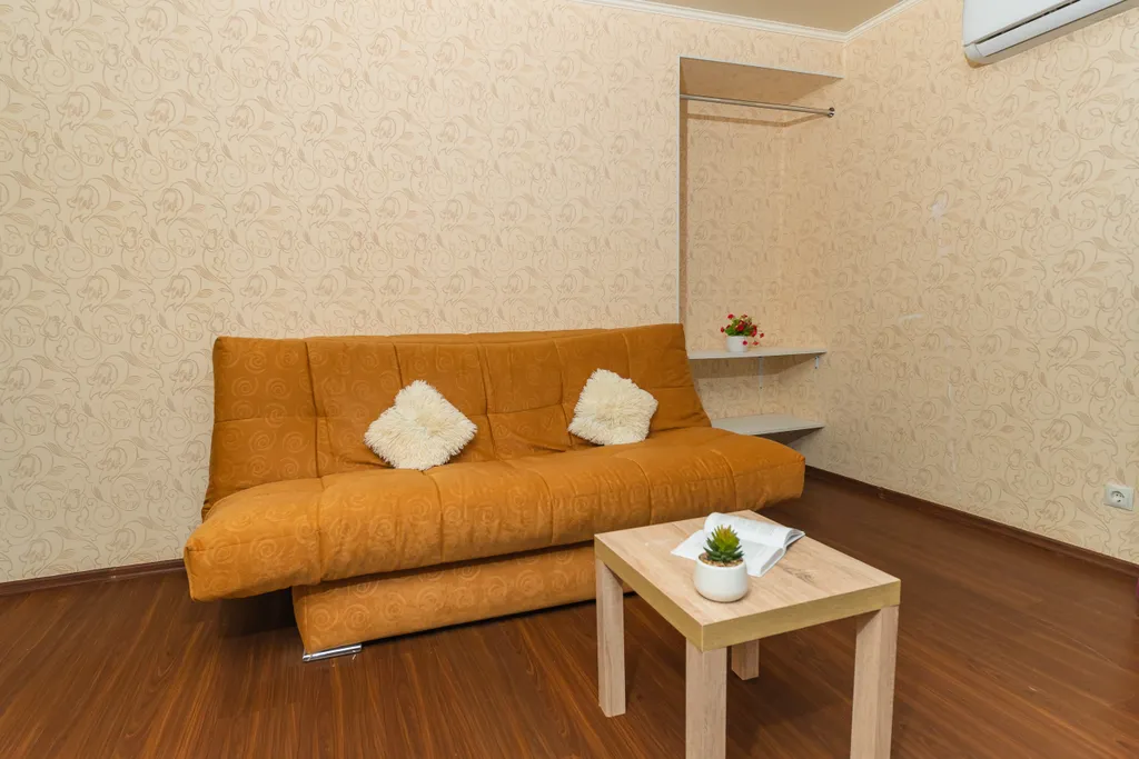 Апартаменты LikeHome на 60 лет Октября