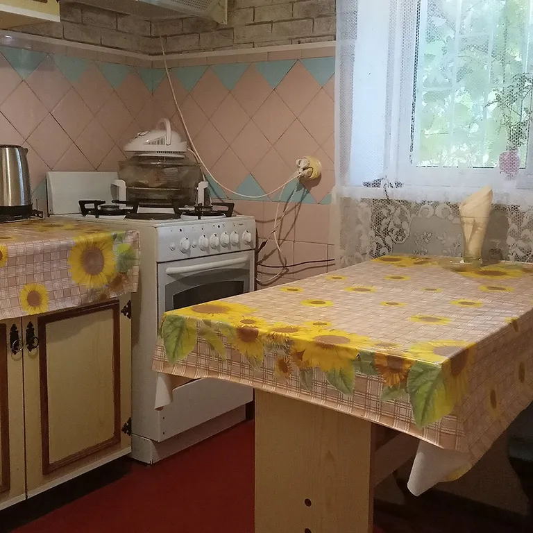 2-комнатная квартира в элитном районе города, напротив лучшего пляжа