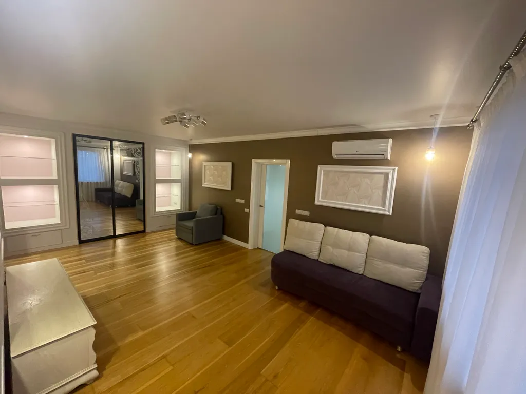 Шикарная квартира с джакузи и сауной