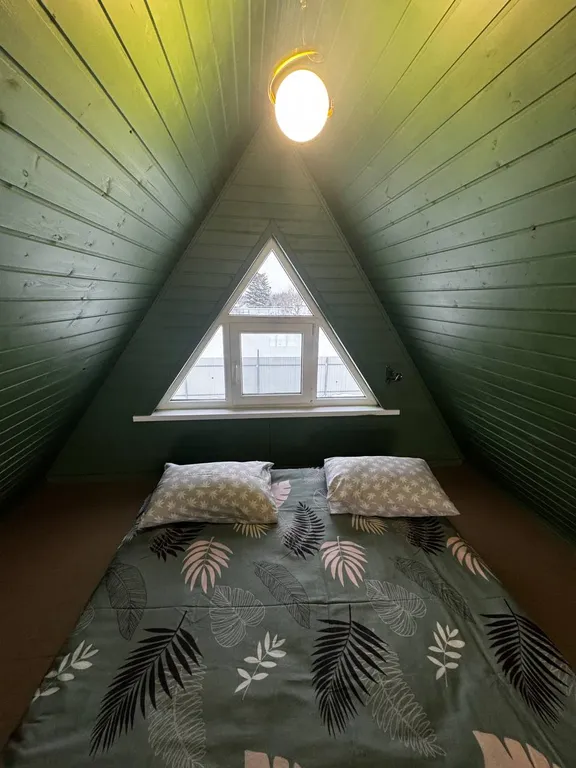 Коттедж А-Фрейм за городом для семейного отдыха