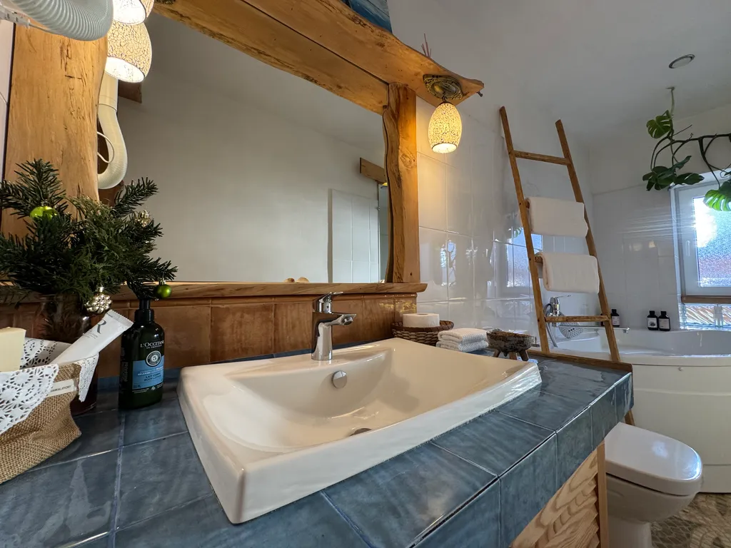 ZEN Lodge & Retreat - Сафари-вилла с видом на Аибгу и родниковой водой