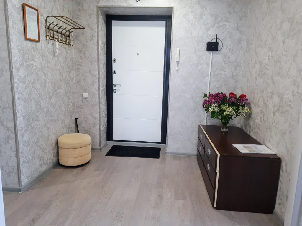 Евротрешка рядом с Протон-Ареной и ДВВС