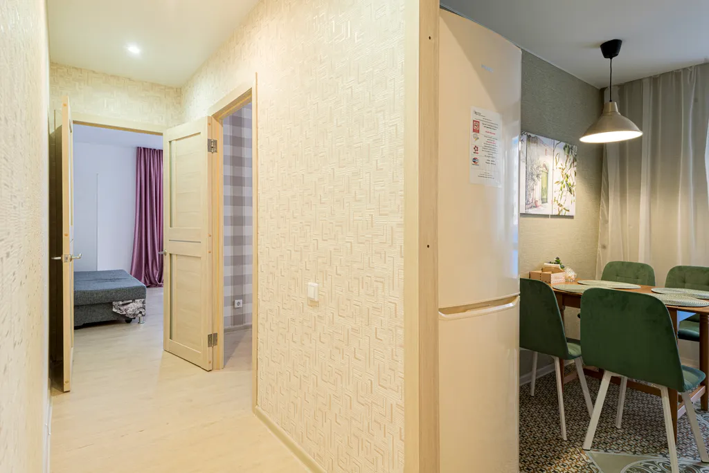 Радужная квартира недалеко от залива, гостиничный сервис, кондиционер