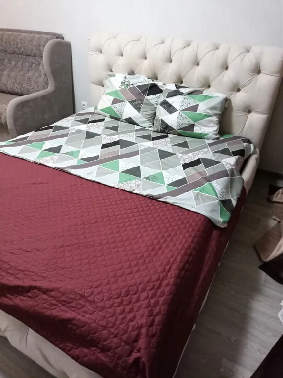 Студия на 10 этаже рядом с ТЦ Метро