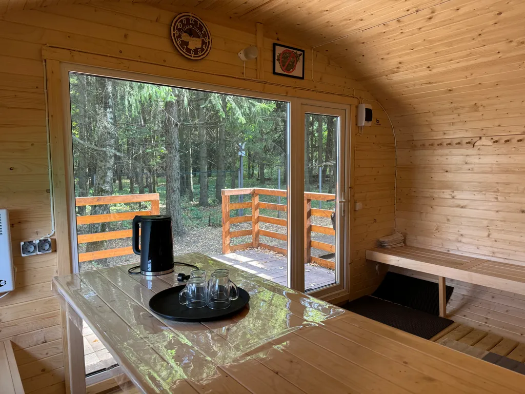 Домик у леса