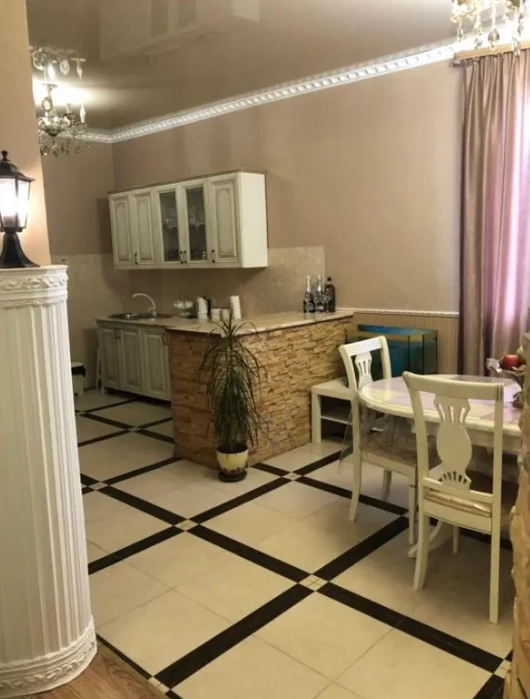 Коттедж 1-комнатный Дом — Сухум