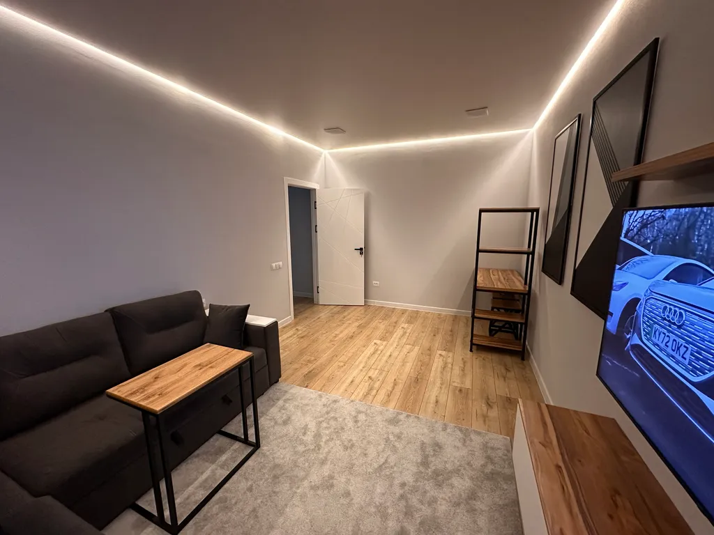 Уютная квартира недалеко от аэропорта, вокзала и центра города