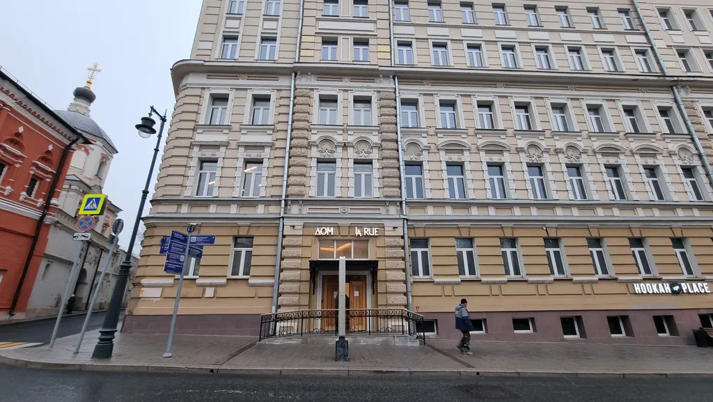 Квартира Квартира Просторная студия в сердце города — Москва