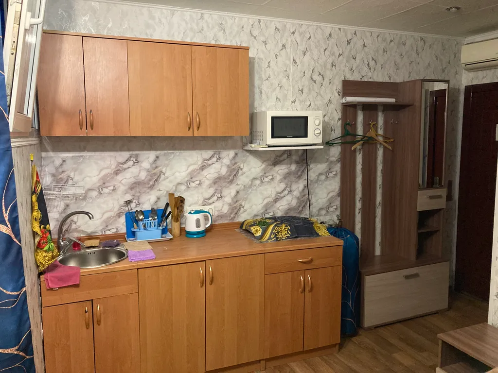 Студия с видом на море