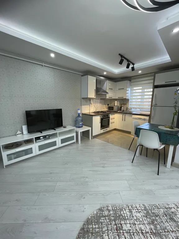 Прекрасная чистая и уютная квартира вблизи моря