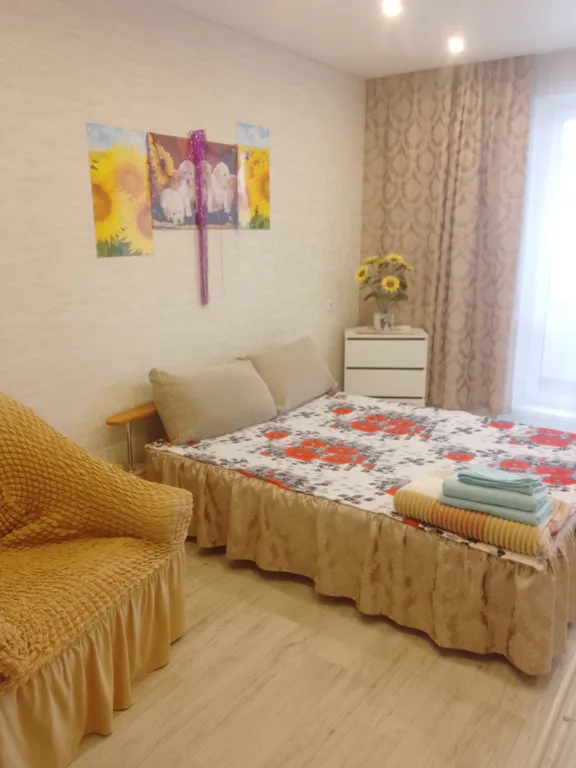 Уютная квартира студия в новом доме в центре города — аренда посуточно в Миасс