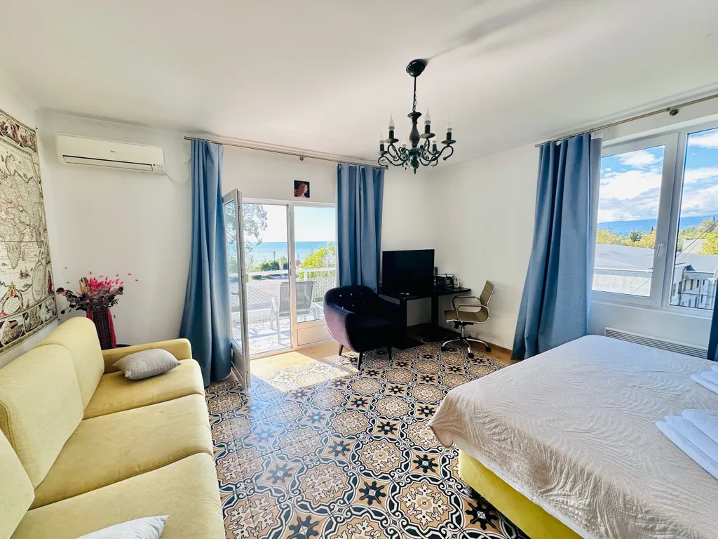 Апартаменты «Дольче Вита» с видом на море | песчаный пляж в 300 метрах