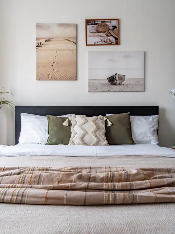 Евродвушка у метро Парнас для 5 || Сатин Хоум апарт