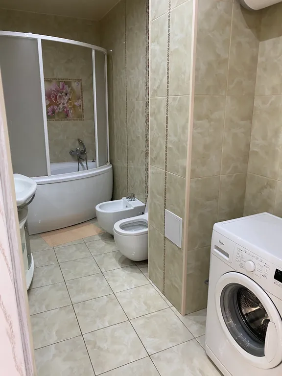 Уютная квартира в центре города рядом с парком 30 лет ВЛКСМ