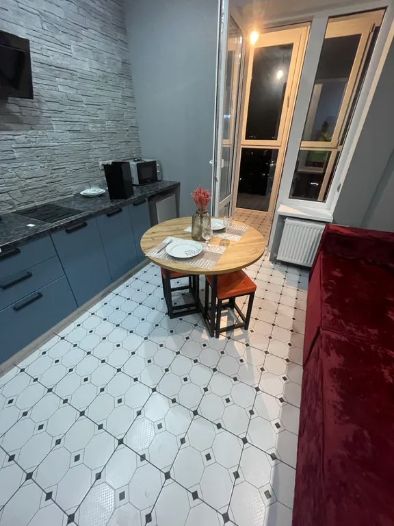 Современная, новая квартира с дизайнерским ремонтом