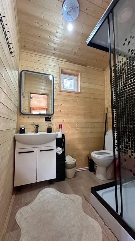 Шале 1 с видом на горы и лес