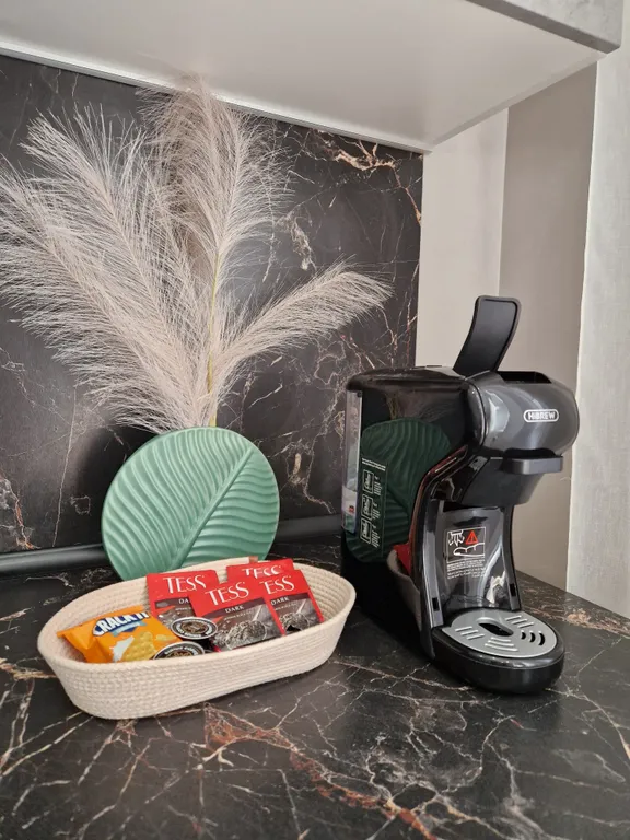 Квартира Хэппи Хаус Комфортные апартаменты в ЖК Золотой парус — Омск