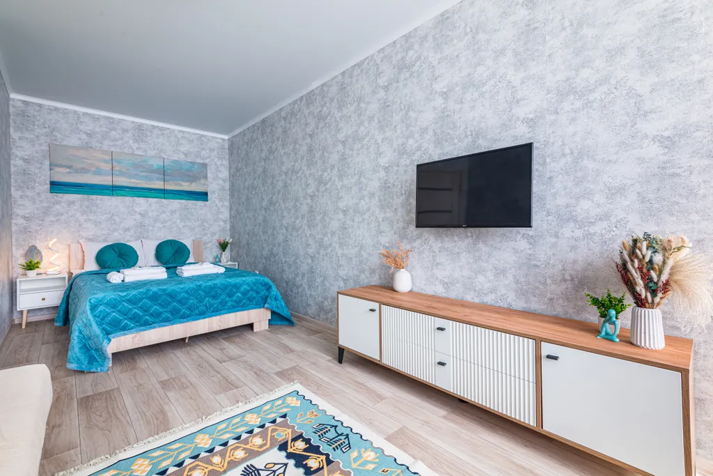 В центре в современном доме с гостиничным сервисом бесконтактно