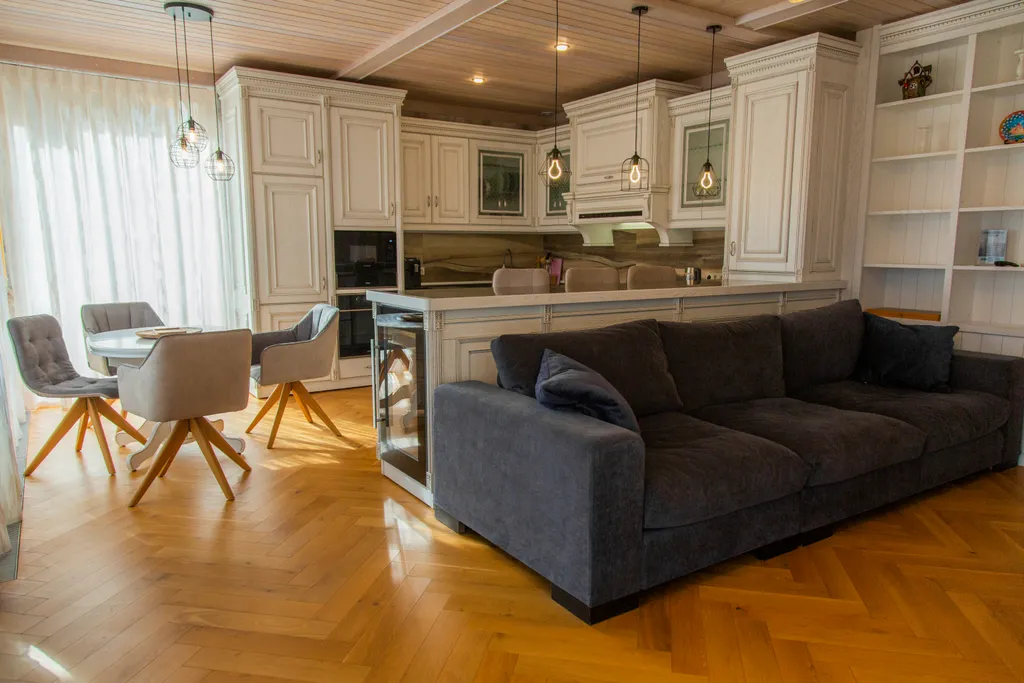 Коттедж Шале с бассейном и баней — Красная Поляна