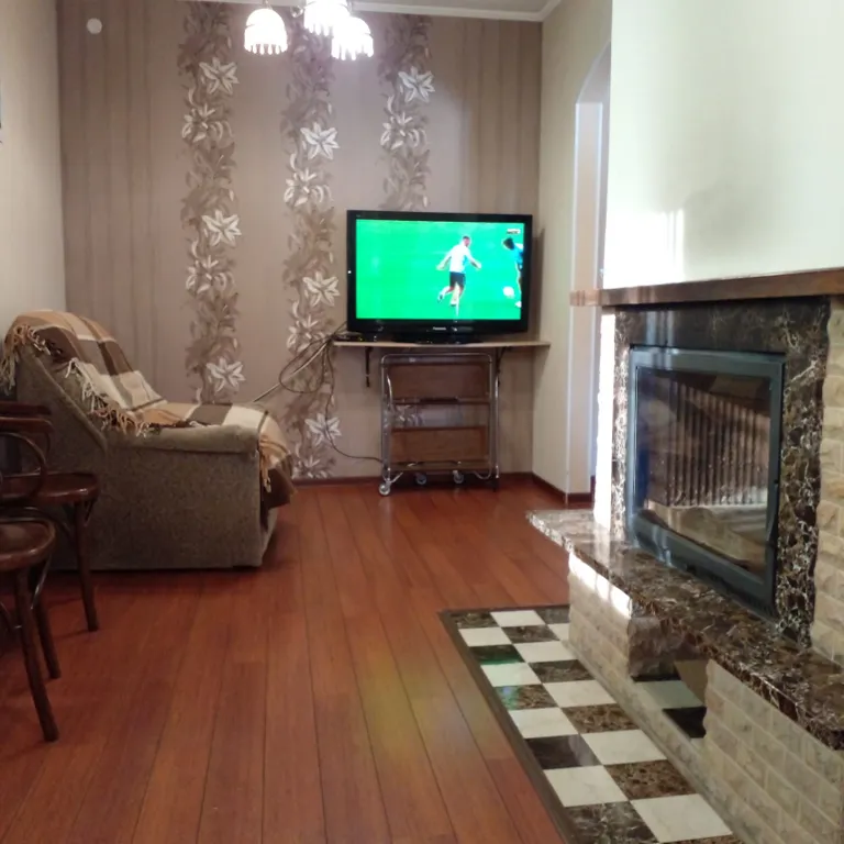 Коттедж Уютный коттедж на берегу реки — Волхов