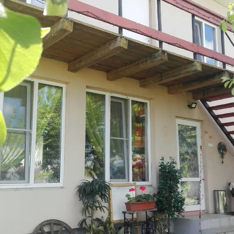 Усадьба на берегу реки