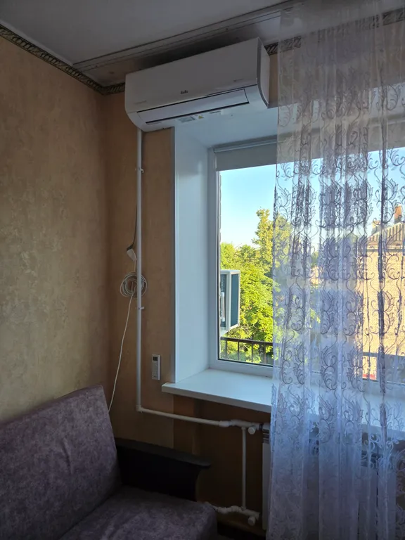 Теплая, солнечная квартира в центре города