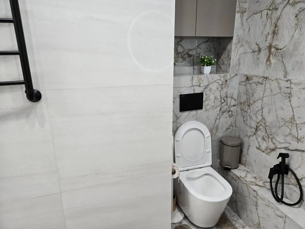 Уютная двухуровневая квартира на Берегу моря