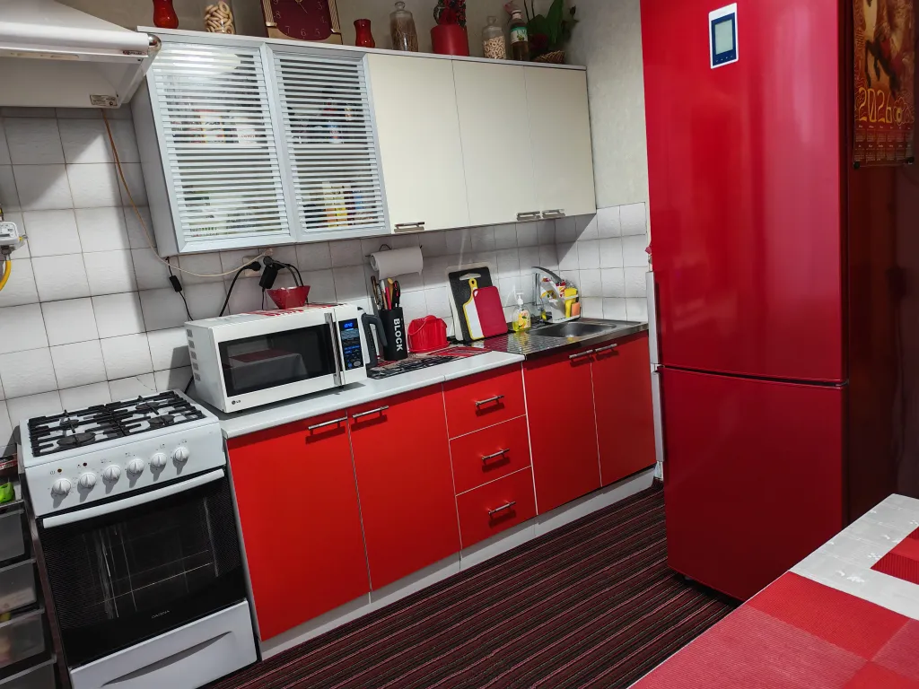 Уютная 2-х комнатная квартира с красивым видом на центральную площадь