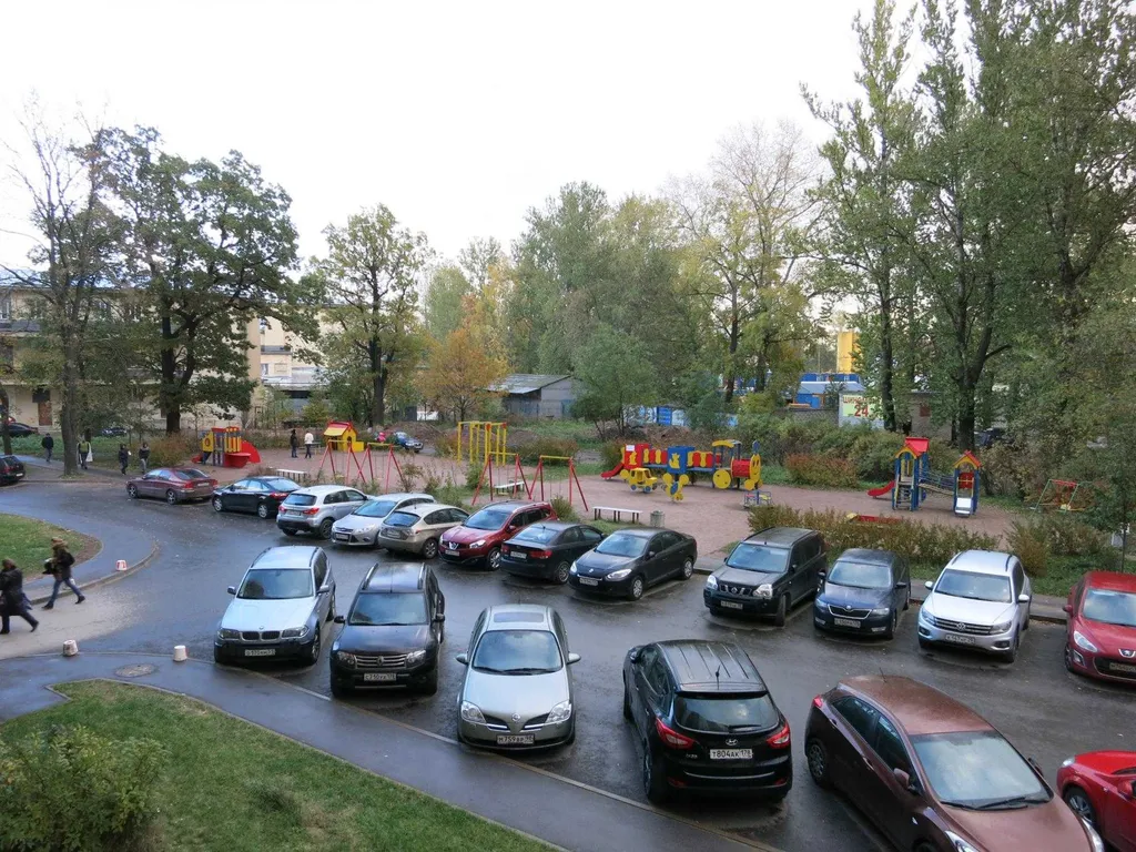 Квартира у метро, Невы и Речного вокзала