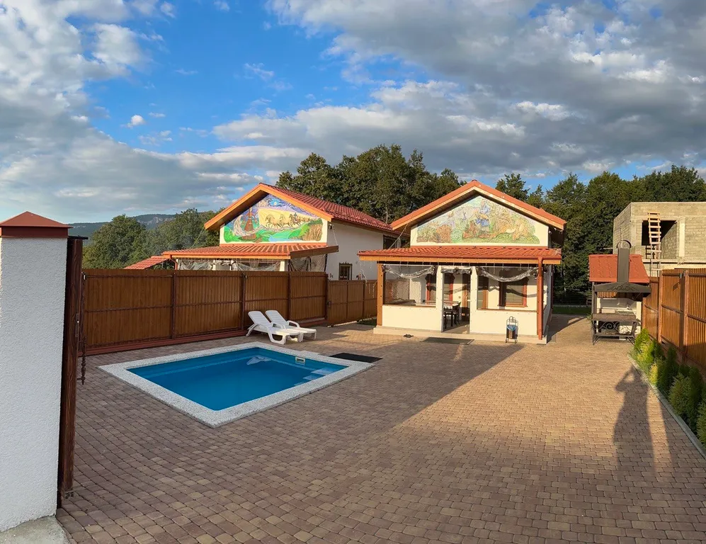 Эко-домик гупсэху 2