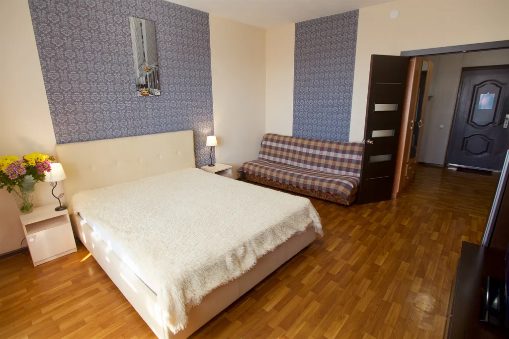 Квартира Квартира напротив ТРЦ Планета с панорамным видом 20 этажа — Красноярск