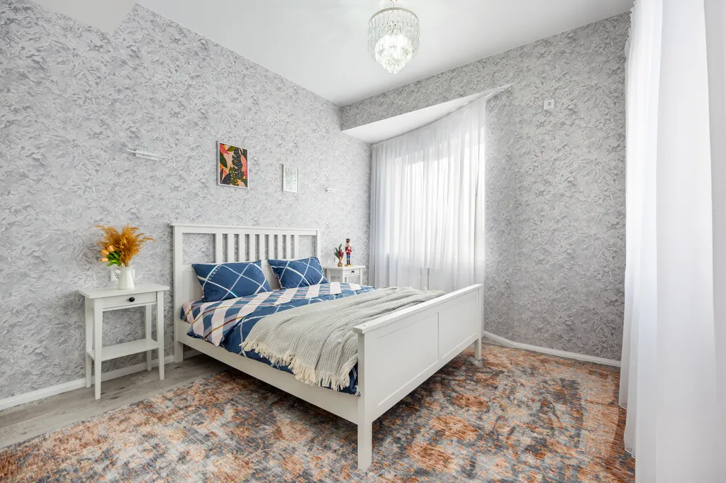 Просторная квартира с видом на горы в центре