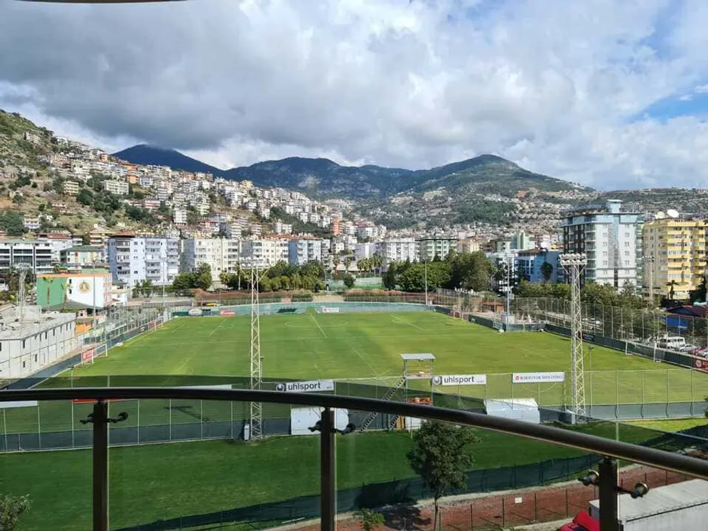 Апартамент в комплексе класса люкс в районе пляжа Клеопатра