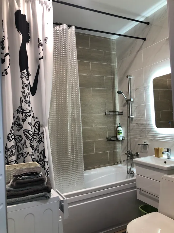 Квартира с видом на бассейн