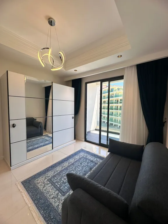 Квартира в Azura World c видом на бассейн и аквапарком С3-60