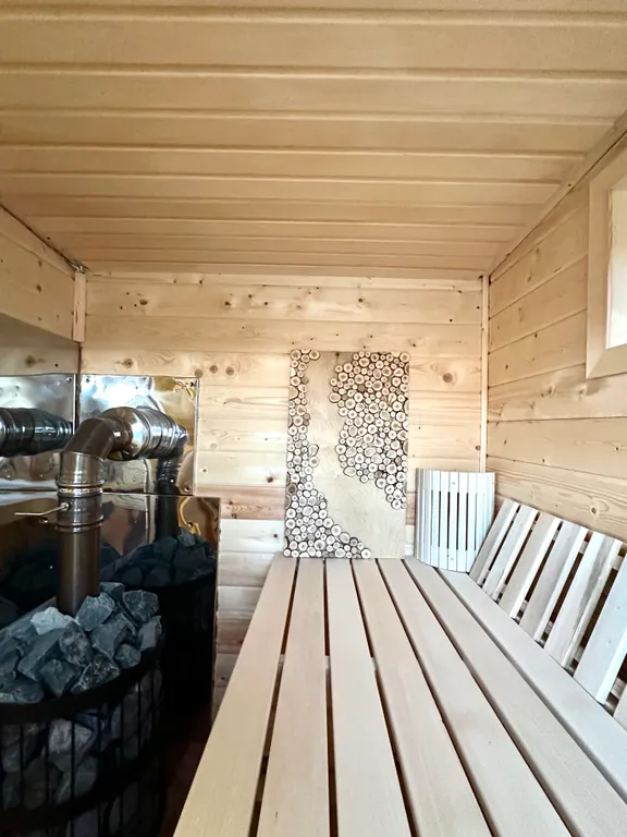 Коттедж Загородный дом с дровяной банькой из Пинтерест для семейного отдыха! — Капорки