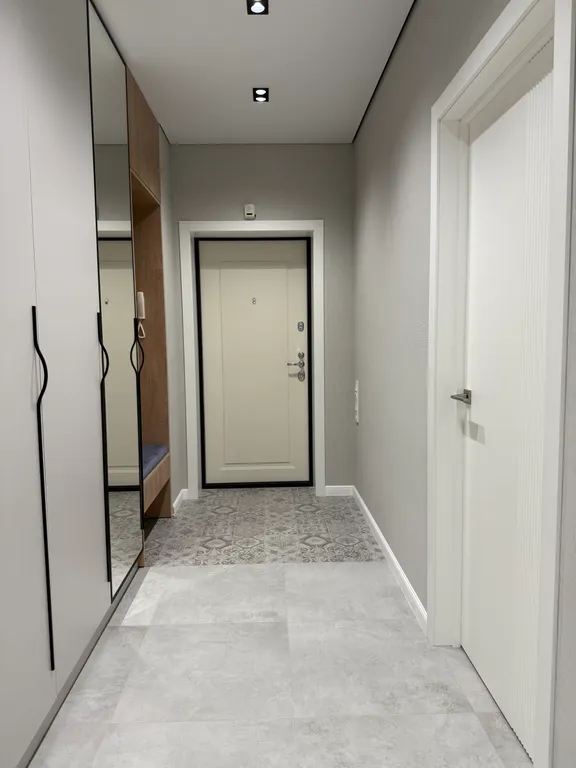 Семейная квартира с дизайнерским ремонтом и прекрасным видом из окон