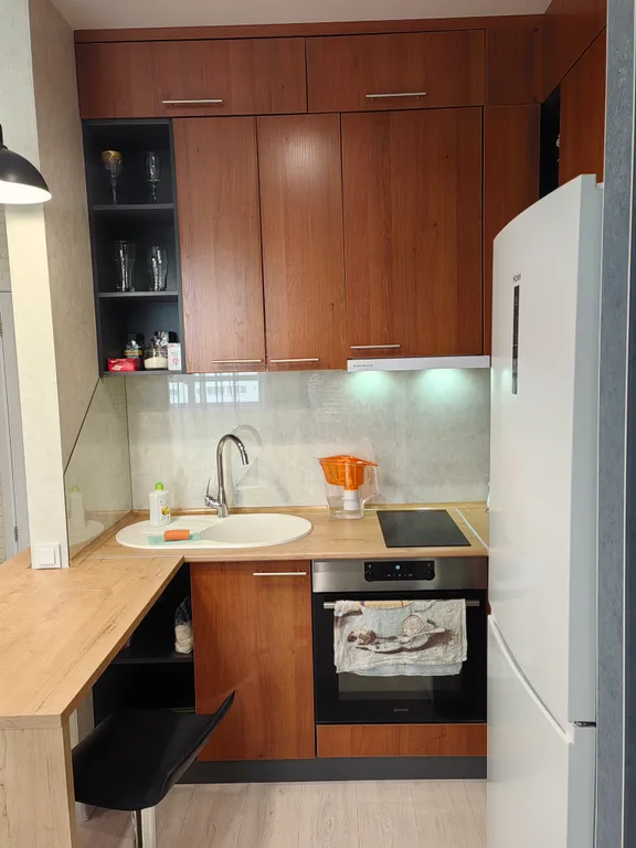 Уютная квартира-студия с кондиционером недалеко от аэропорта